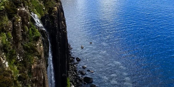 Kilt Rock columnar basalt and Mealt Falls