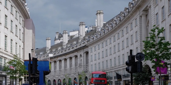 London St James's Fortnum & Mason and Regent Street