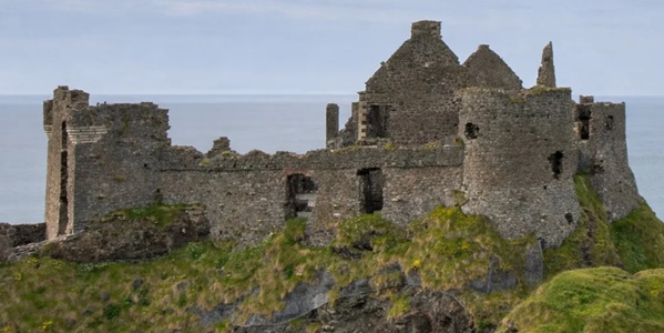 Doune Castle Panorama