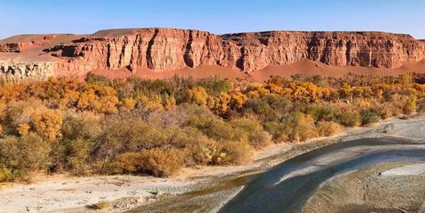 托克逊县天山红河谷地质景观
