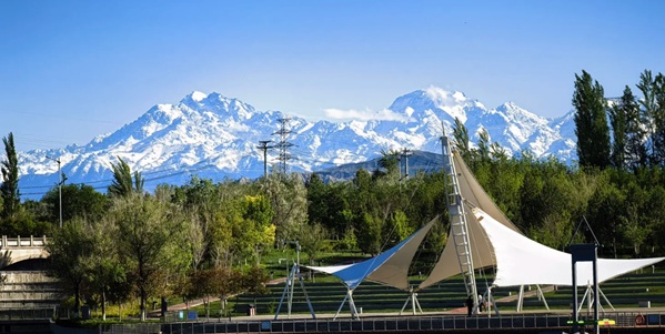 奎屯市自然与城市风光