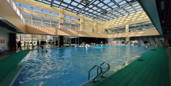 谢通门县塔玛温泉景观