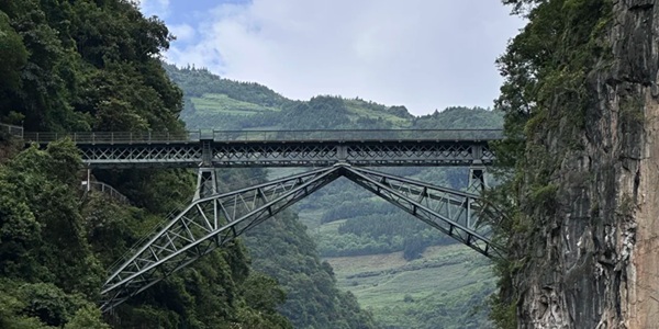 屏边人字桥铁路遗迹