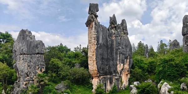 昆明宜良县九乡溶洞