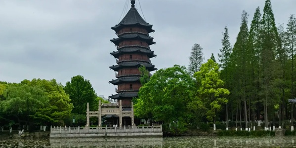 吴兴区飞英塔全景图