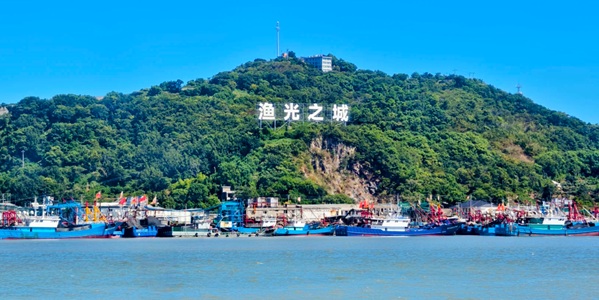 宁波象山石浦渔港古城全景图