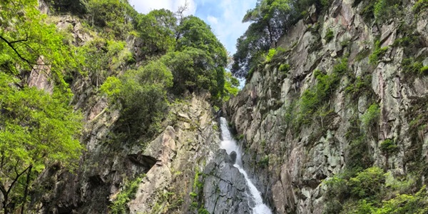 嵊州市百丈飞瀑景观