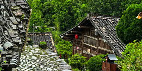 温州龙岗碗窑古村全景图